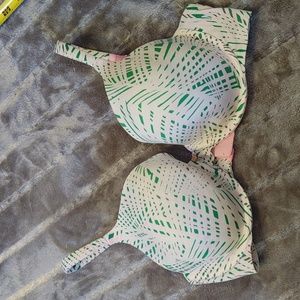 VS lined perfect coverage 34D